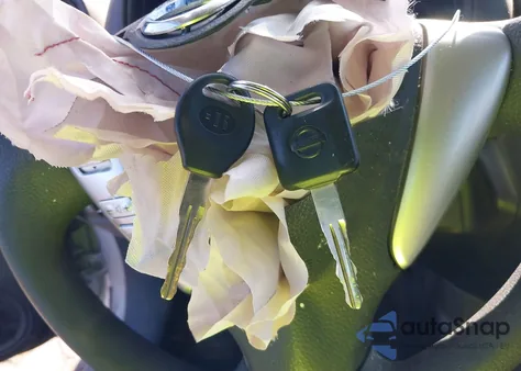 2017 Nissan Versa 1.6 S z USA, uszkodzony, nr VIN 3N1CN7AP4HL872251